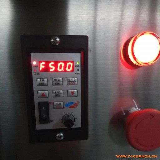 ���Ͷ๦��С����՝L��������������ζ�C(j��)